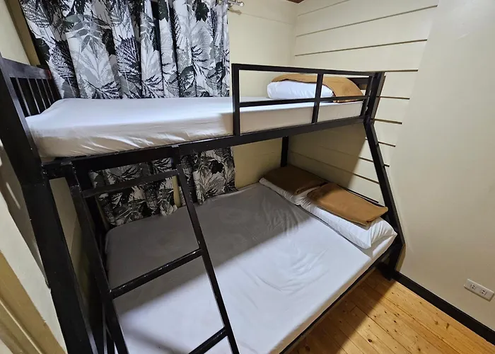 3Br - 4Br Family Transient Hostel Baguio City